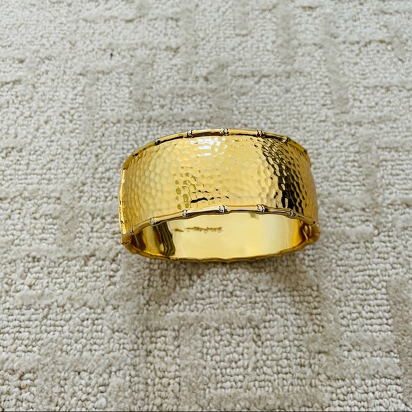 Lilly Pulitzer Gold Hammered Hinged Bangle Bracelet - Picture 2 of 8